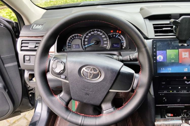 Used Toyota Camry 2016 2.0G 10th Anniversary Leading Edition Steering Wheel