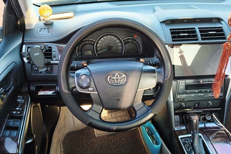 Used Toyota Camry 2016 2.0G 10th Anniversary Leading Edition Steering Wheel