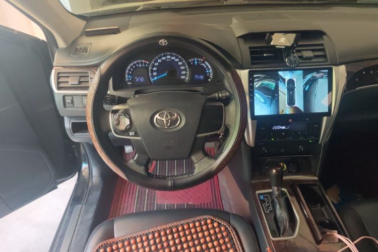 Used Toyota Camry 2016 2.0G 10th Anniversary Leading Edition Steering Wheel