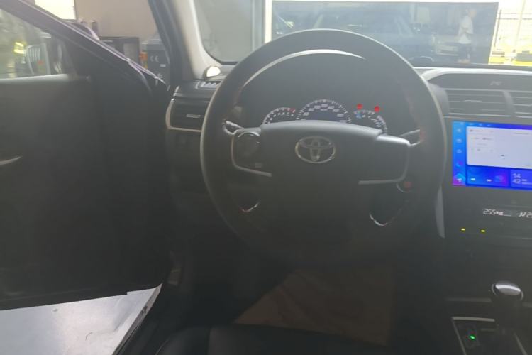 Used Toyota Camry 2016 2.0G 10th Anniversary Leading Edition Steering Wheel