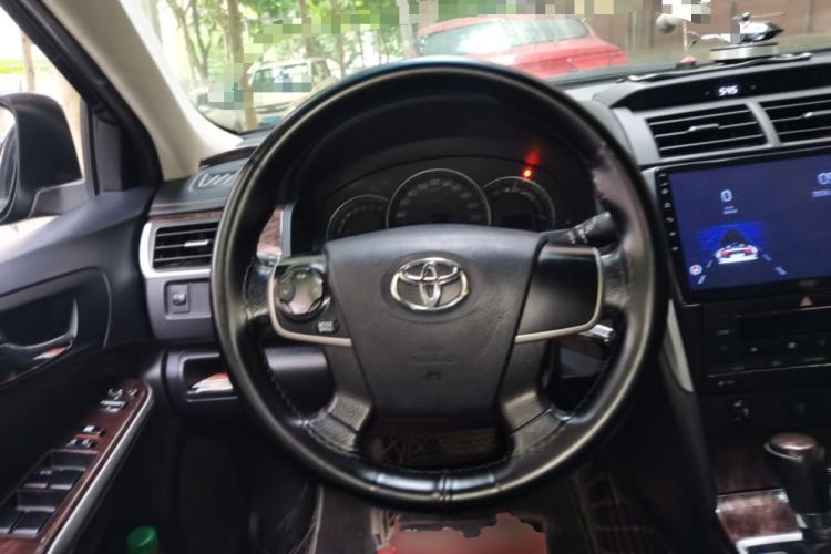 Used Toyota Camry 2016 2.0G 10th Anniversary Leading Edition Steering Wheel