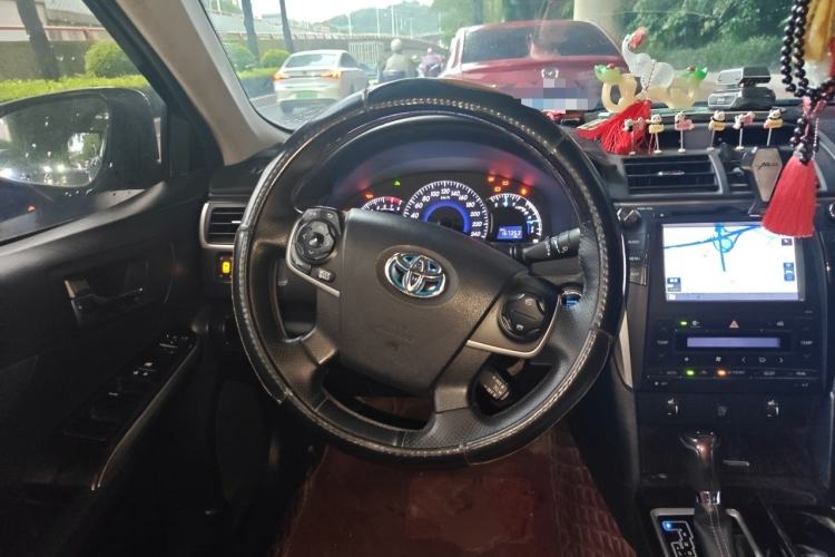 Used Toyota Camry 2016 2.5G 10th Anniversary Deluxe Navigation Edition Steering Wheel