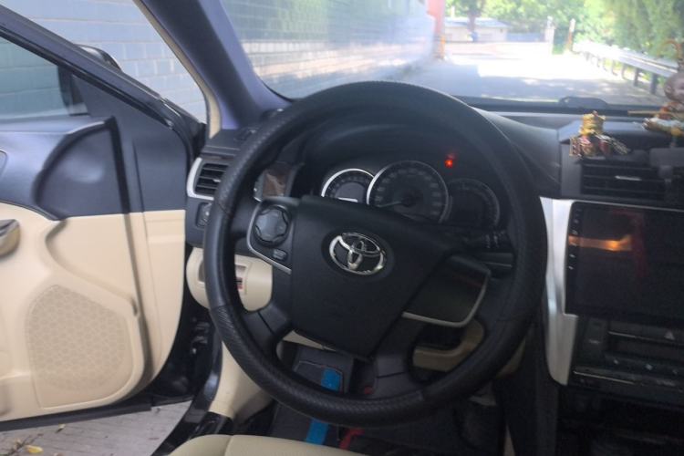 Used Toyota Camry 2016 2.0E 10th Anniversary Elite Edition Steering Wheel