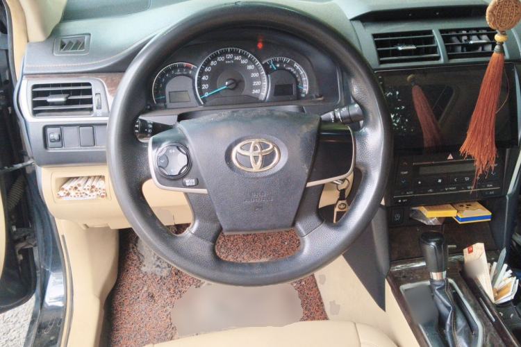 Used Toyota Camry 2016 2.0E 10th Anniversary Elite Edition Steering Wheel