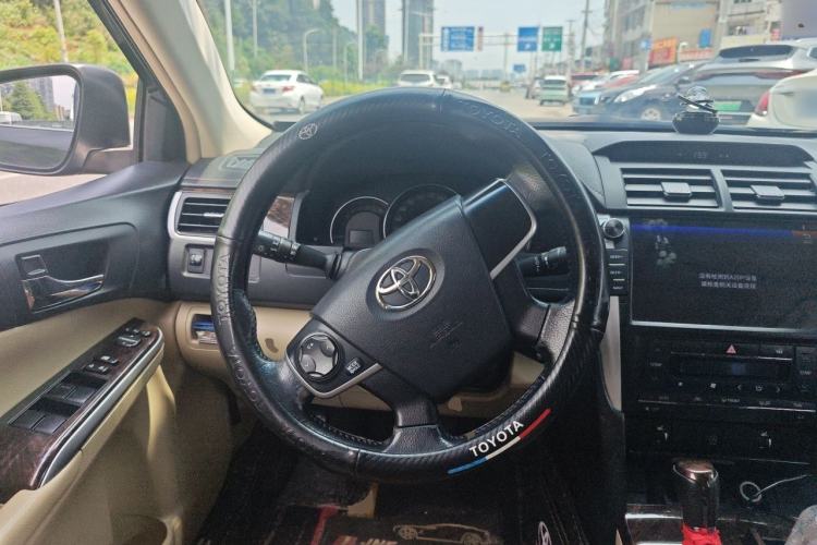 Used Toyota Camry 2016 2.0G 10th Anniversary Leading Edition Steering Wheel
