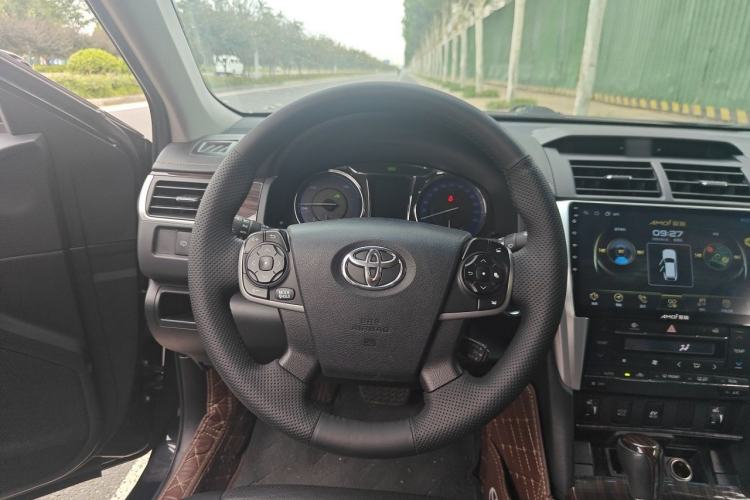 Used Toyota Camry 2016 Dual-Engine 2.5 HG 10th Anniversary Deluxe Navigation Edition Steering Wheel