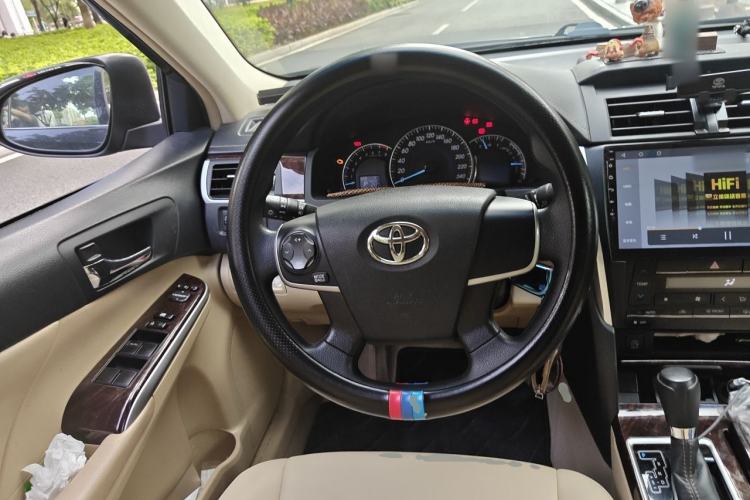 Used Toyota Camry 2016 2.0E 10th Anniversary Elite Edition Steering Wheel