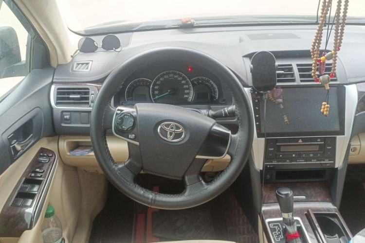 Used Toyota Camry 2016 2.0E 10th Anniversary Elite Edition Steering Wheel