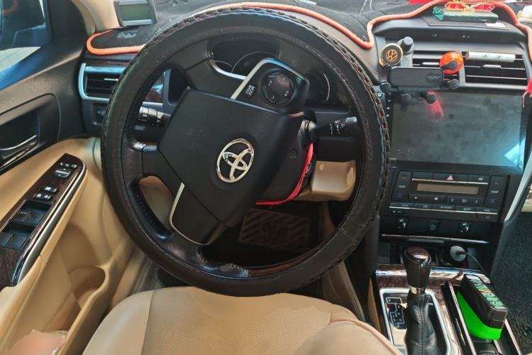 Used Toyota Camry 2016 2.0G 10th Anniversary Leading Edition Steering Wheel