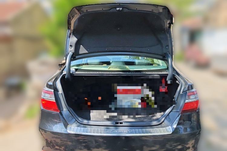 Used Toyota Camry 2016 2.0E 10th Anniversary Elite Edition Trunk