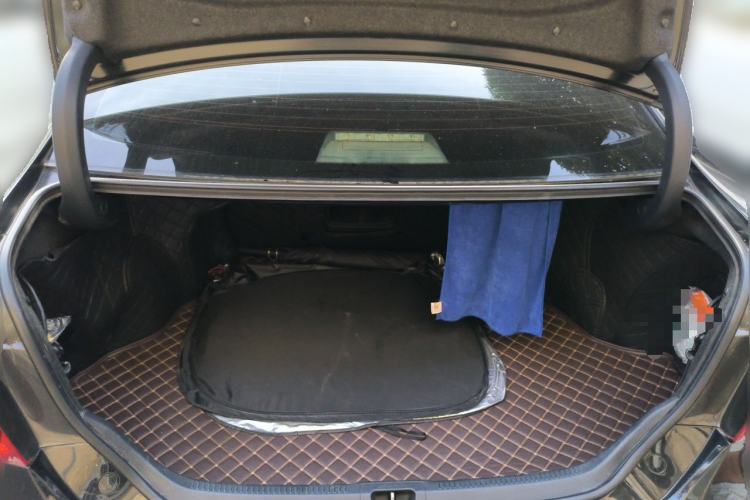 Used Toyota Camry 2016 2.5G 10th Anniversary Deluxe Navigation Edition Trunk