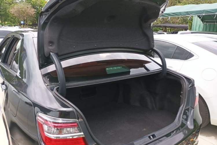 Used Toyota Camry 2016 2.0G 10th Anniversary Luxury Edition Trunk