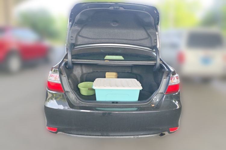 Used Toyota Camry 2016 2.0G 10th Anniversary Leading Edition Trunk
