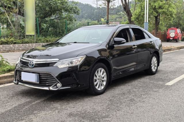 Used Toyota Camry 2016 Dual-Engine 2.5 HG 10th Anniversary Deluxe Navigation Edition