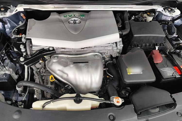 Used Toyota Camry 2016 2.0G 10th Anniversary Leading Edition Engine Bay