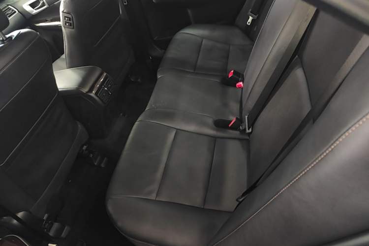 Used Toyota Camry 2016 2.0G 10th Anniversary Leading Edition Left Rear Seat