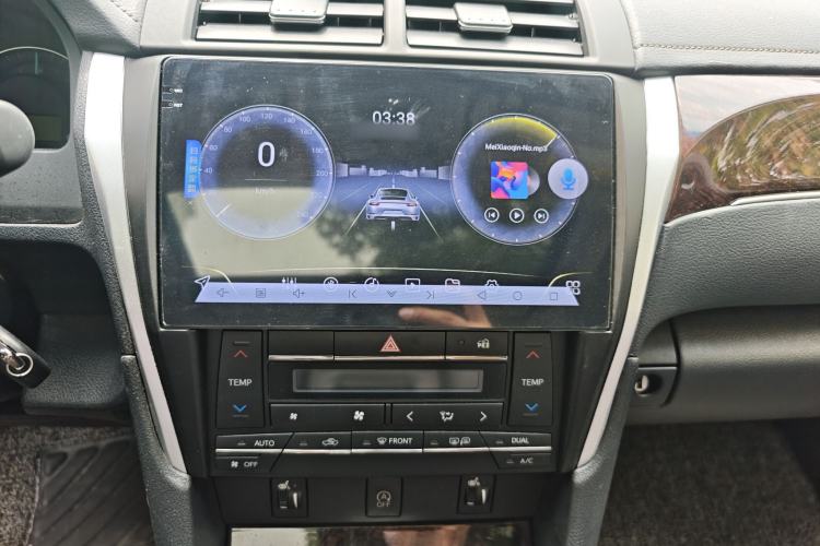 Used Toyota Camry 2016 2.0G 10th Anniversary Leading Edition Audio And AC Panel