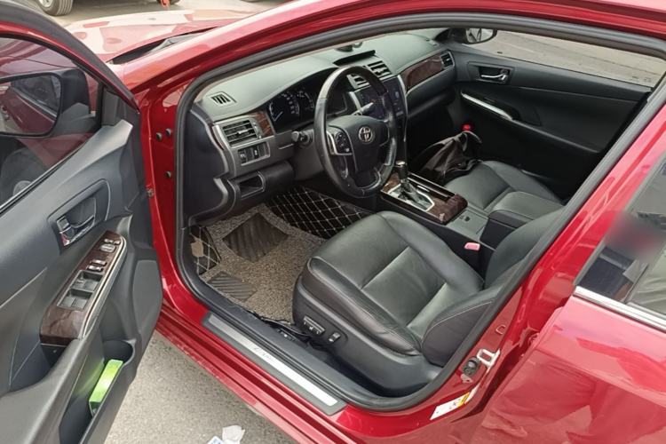 Used Toyota Camry 2016 2.0G 10th Anniversary Leading Edition Driver Seat