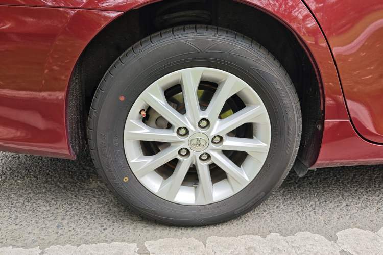 Used Toyota Camry 2016 2.0G 10th Anniversary Leading Edition Exterior 10