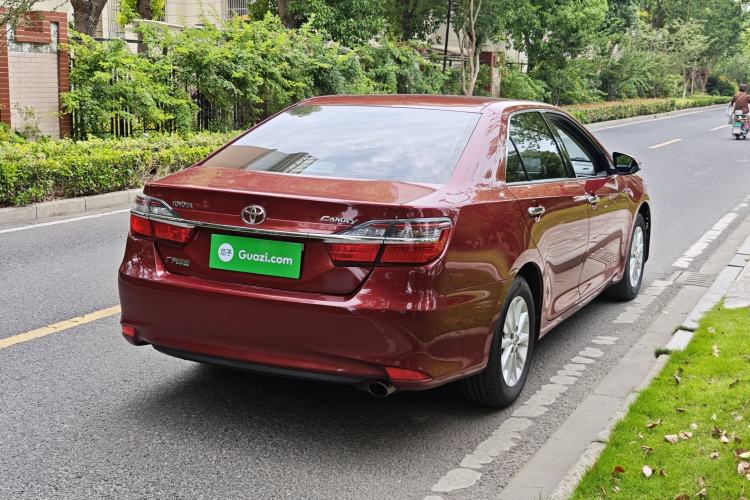 Used Toyota Camry 2016 2.0G 10th Anniversary Leading Edition Exterior 8