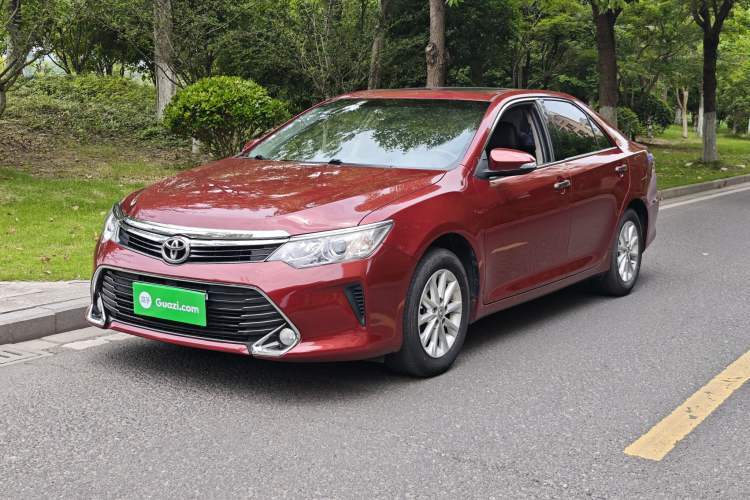 Used Toyota Camry 2016 2.0G 10th Anniversary Leading Edition Guazi used car, China used car export, Used car for sale, Used  cars, Cheapest cars for sale