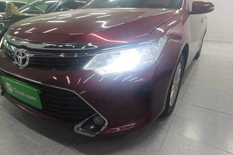 Used Toyota Camry 2016 2.0G 10th Anniversary Leading Edition Left Front Headlight