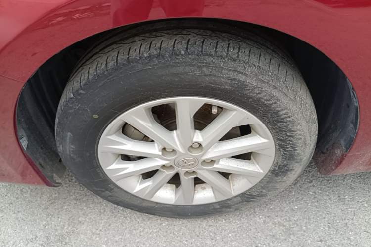 Used Toyota Camry 2016 2.0G 10th Anniversary Leading Edition Left Front Wheel Hub