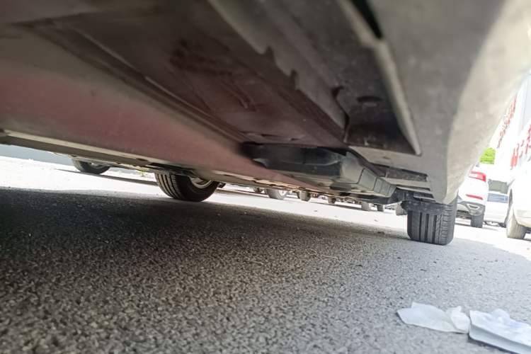 Used Toyota Camry 2016 2.0G 10th Anniversary Leading Edition Left Side Sill