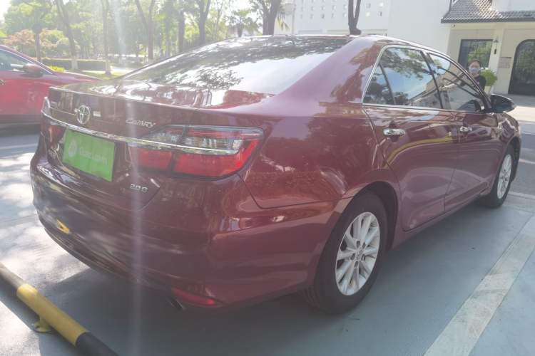 Used Toyota Camry 2016 2.0G 10th Anniversary Leading Edition Rear Right 45 Deg