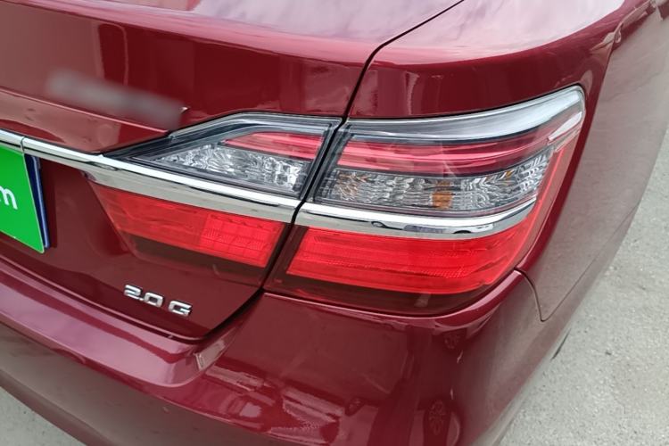 Used Toyota Camry 2016 2.0G 10th Anniversary Leading Edition Right Rear Taillight