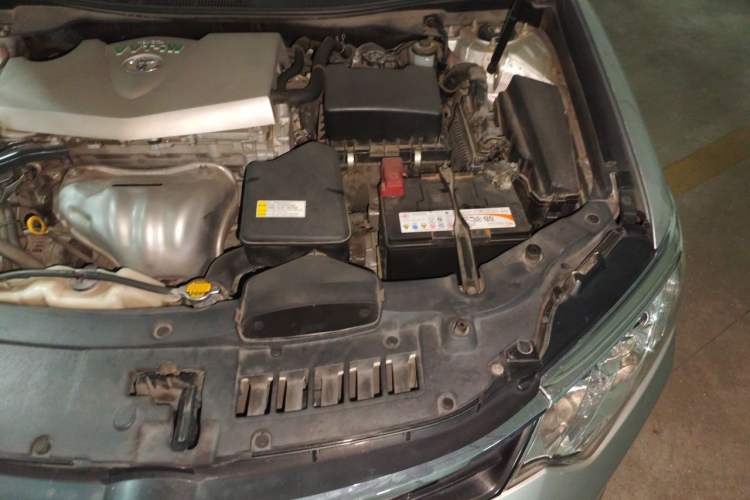 Used Toyota Camry 2016 2.0G 10th Anniversary Leading Edition Engine Bay Left