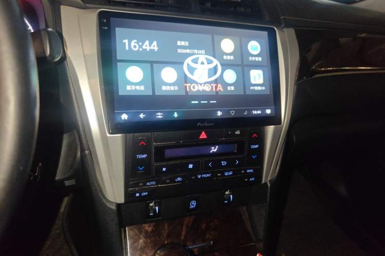 Used Toyota Camry 2016 2.0G 10th Anniversary Leading Edition Audio And AC Panel