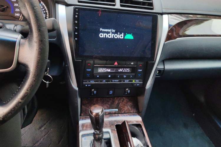 Used Toyota Camry 2016 2.0G 10th Anniversary Leading Edition Audio And AC Panel