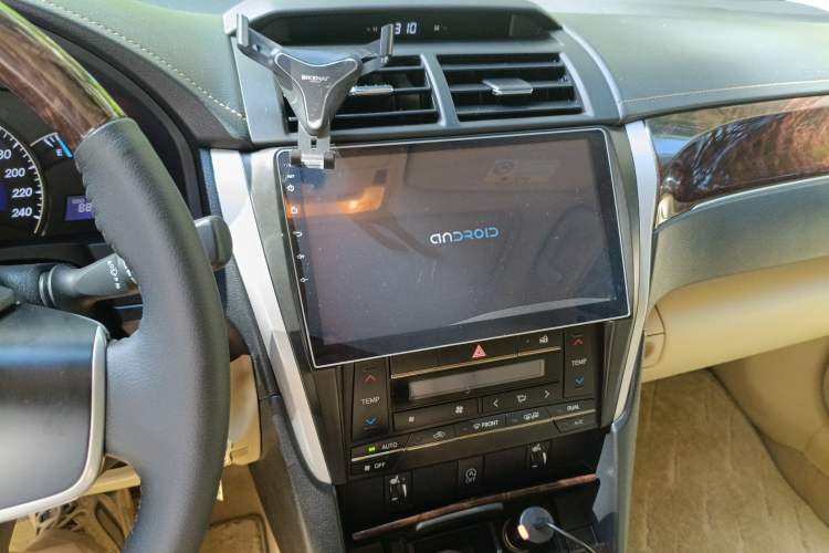 Used Toyota Camry 2016 2.0G 10th Anniversary Leading Edition Audio And AC Panel