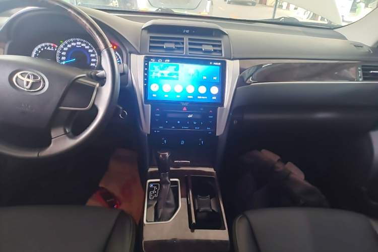 Used Toyota Camry 2016 2.0G 10th Anniversary Leading Edition Audio And AC Panel