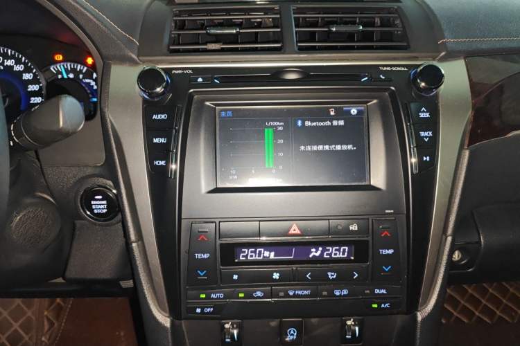 Used Toyota Camry 2016 2.0G 10th Anniversary Luxury Edition Audio And AC Panel