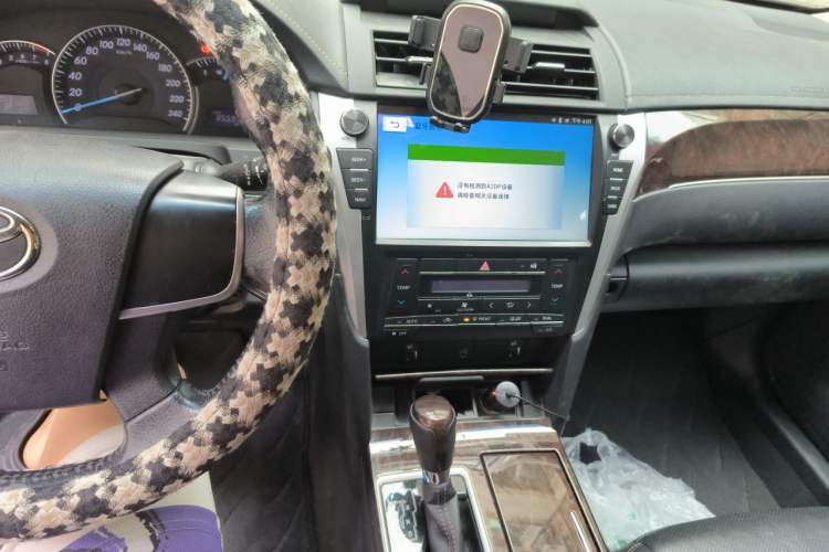 Used Toyota Camry 2016 2.0G 10th Anniversary Leading Edition Audio And AC Panel