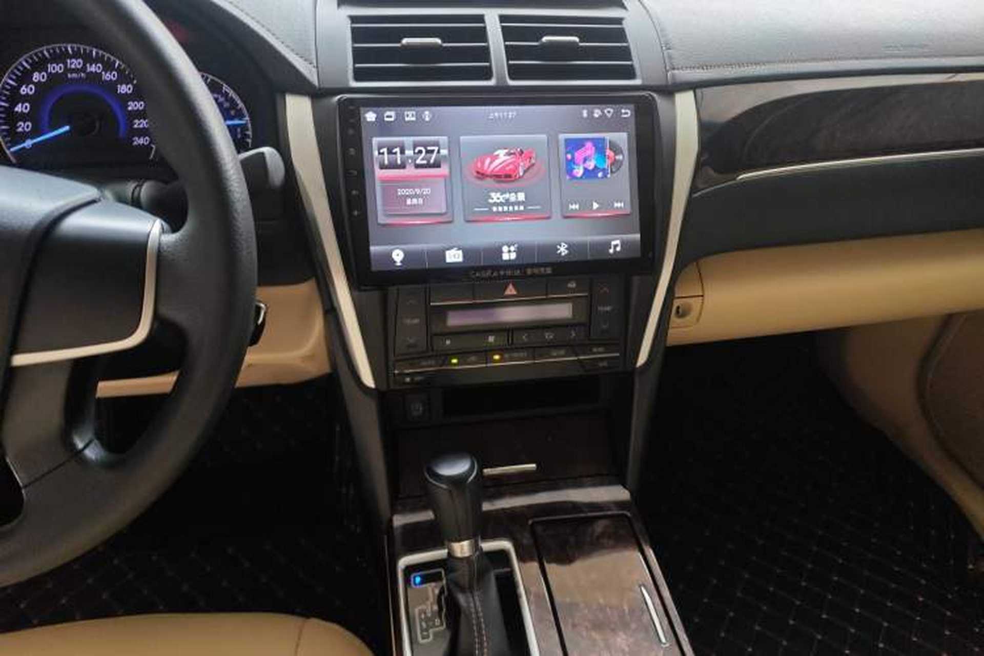 Used Toyota Camry 2016 2.0E 10th Anniversary Elite Edition Audio And AC Panel