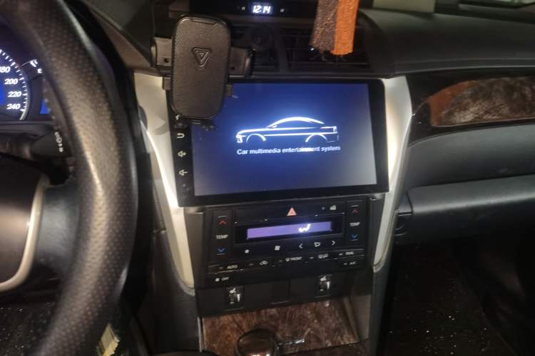 Used Toyota Camry 2016 2.0G 10th Anniversary Leading Edition Audio And AC Panel
