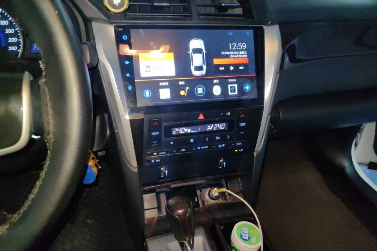 Used Toyota Camry 2016 2.0G 10th Anniversary Leading Edition Audio And AC Panel
