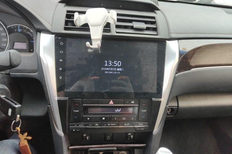 Used Toyota Camry 2016 2.0G 10th Anniversary Leading Edition Audio And AC Panel