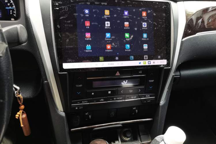 Used Toyota Camry 2016 2.0G 10th Anniversary Leading Edition Audio And AC Panel