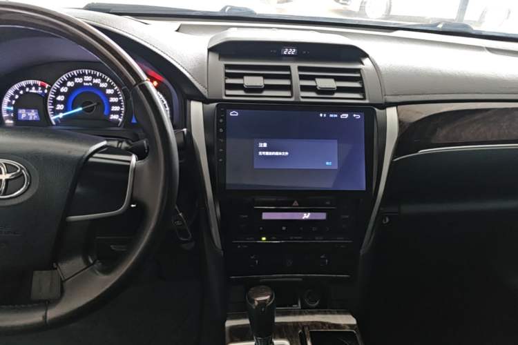 Used Toyota Camry 2016 2.0G 10th Anniversary Leading Edition Audio And AC Panel