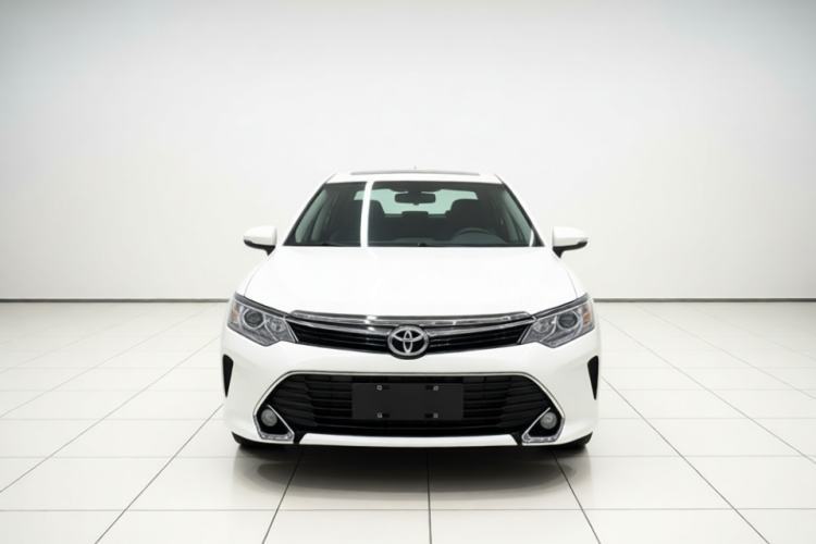Toyota Camry 2016 2.0G 10th Anniversary Leading Edition usata Guazi used car, China used car export, Used car for sale, Used cars, Cheapest cars for sale