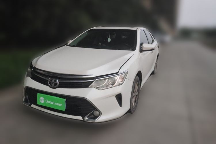 Gebrauchter Toyota Camry 2016 2.0G 10th Anniversary Leading Edition Guazi used car, China used car export, Used car for sale, Used  cars, Cheapest cars for sale