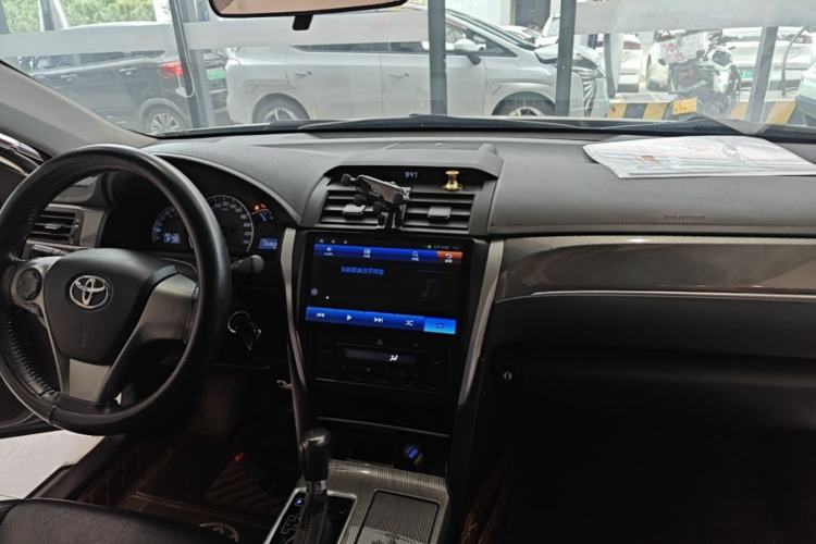 Used Toyota Camry 2016 2.0S 10th Anniversary Lingdong Edition Center Console