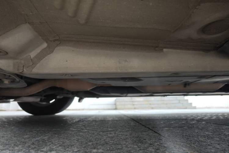 Used Toyota Camry 2016 2.0E 10th Anniversary Elite Edition Chassis Front Left
