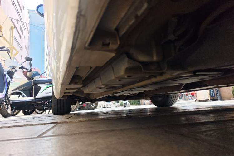 Used Toyota Camry 2016 2.0G 10th Anniversary Leading Edition Chassis Rear Left