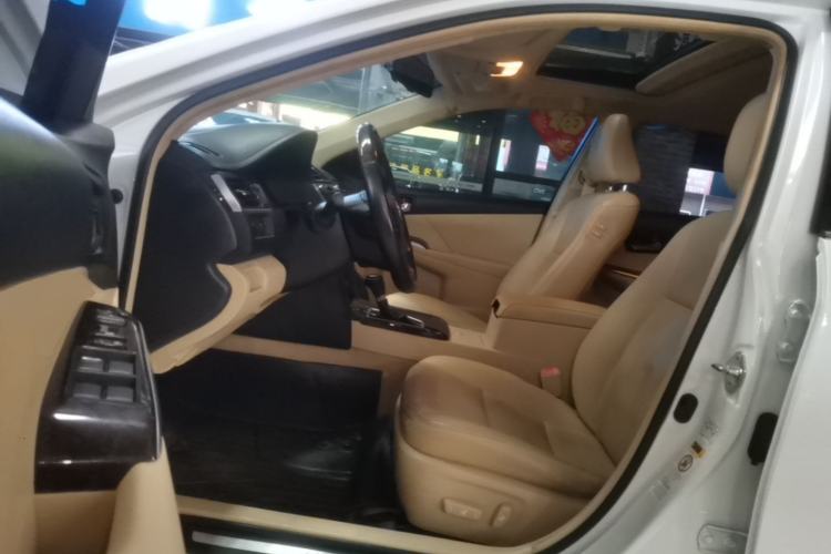 Used Toyota Camry 2016 2.0G 10th Anniversary Leading Edition Driver Seat