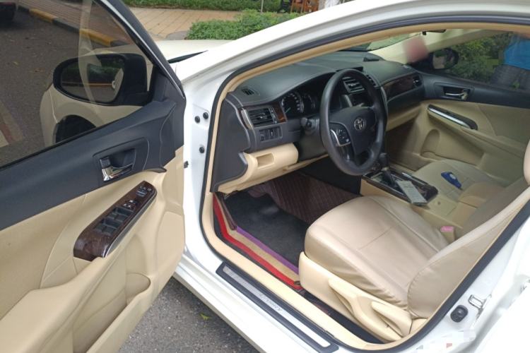 Used Toyota Camry 2016 2.0E 10th Anniversary Elite Edition Driver Seat